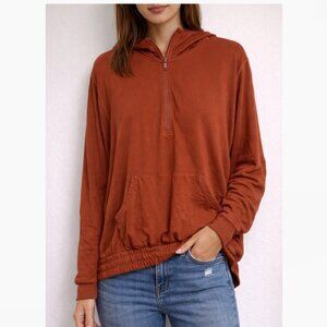 Women’s Size 2XL Rust Brown Pullover Long Sleeve Lightweight Hoodie